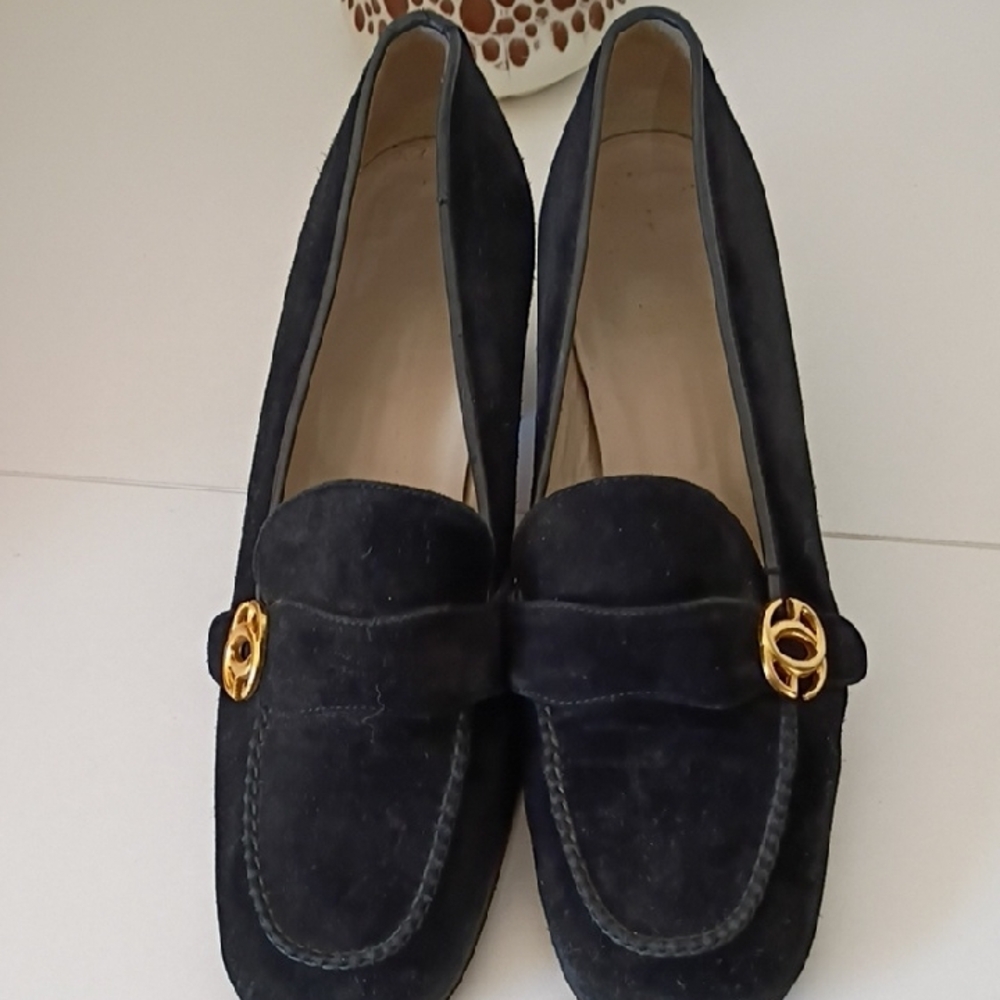 Vintage Gucci Black Heeled Loafers with Gold Accent Womens Size 37 B Shoe - Picture 12 of 15